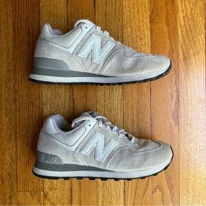 New Balance Women’s 574 Wide
